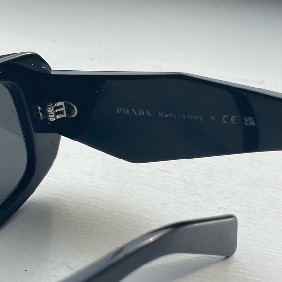 Prada PR 17WS Black/Dark Grey One Size - Picture 3 of 10